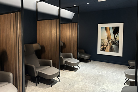 Salon Levity relaxing room