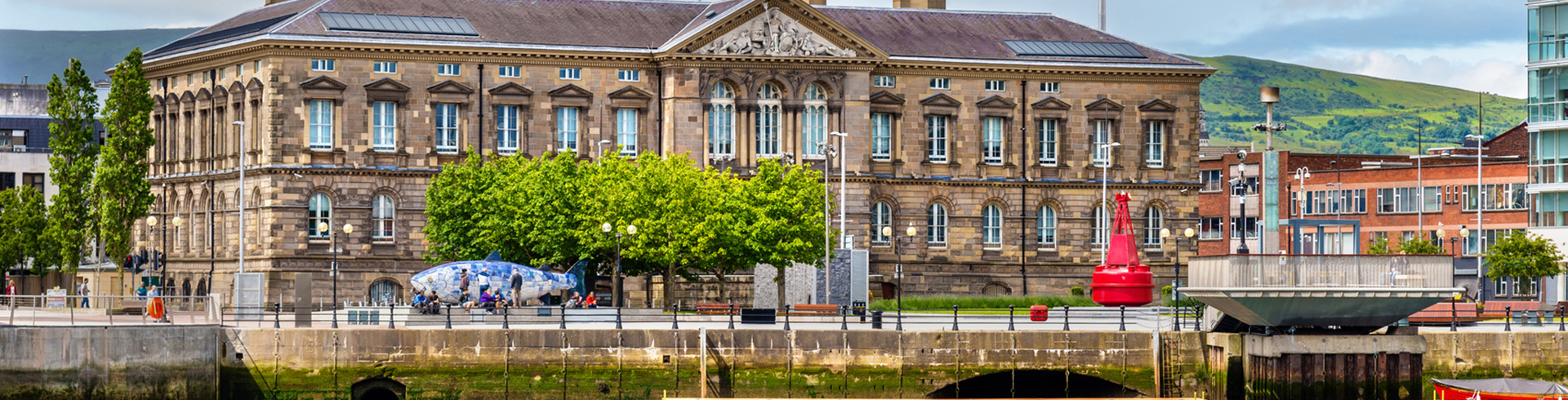 Belfast- vue de Custom House sur la rivière Lagan