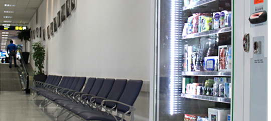 Pharmacie distributeur Terminal 1