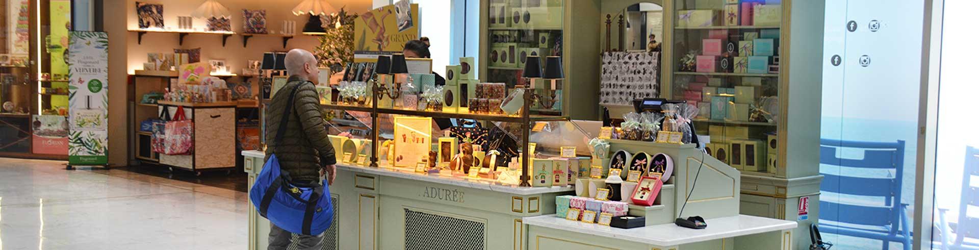 Ladurée Aéroport Nice Côte d'Azur Terminal 1 Ladurée Aéroport Nice Côte d'Azur Terminal 1